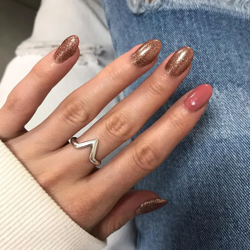 Semi-Premanent sur ongles naturels
